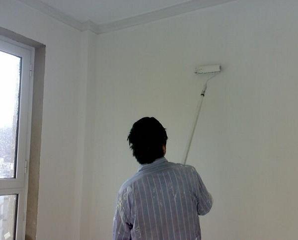 关于民用建筑工程及室内装修工程对室外环境品质进行验收时间的表述