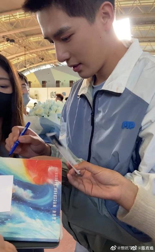 金晨,王安宇主演的《炽道》杀青路透来啦,帅哥美女的适配度真的没话说