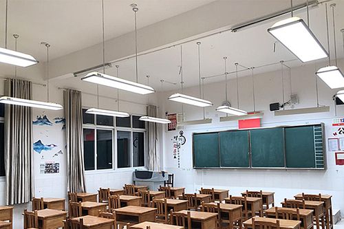 涟源教室吊线灯生产商,教室荧光灯生产厂商销售