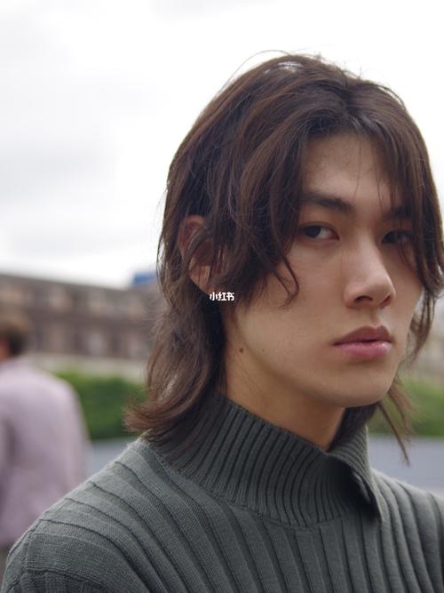 自然卷_发型_日系_长发_男士发型_男士发型参考_时尚_发型