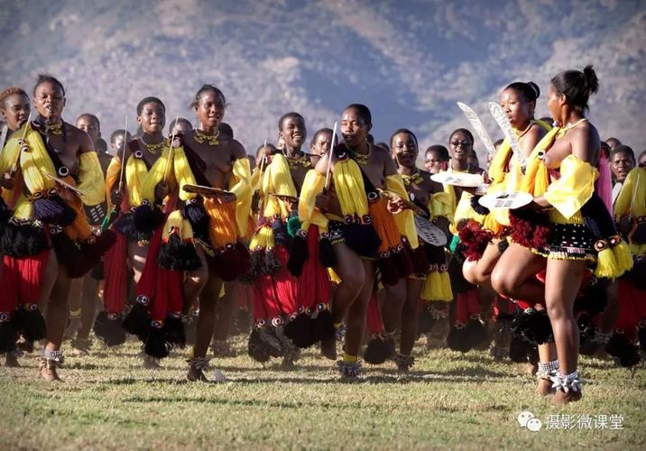 非洲猎奇摄影莫桑比克斯威士兰芦苇节国王选妃深度摄影团