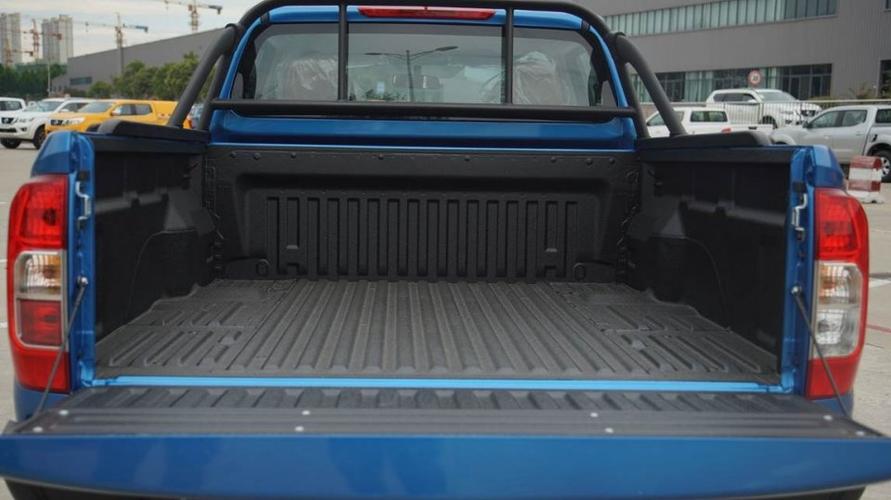 配备自动挡的平箱皮卡郑州日产锐骐6平箱版开启预售