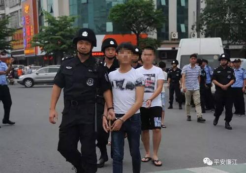 通报|廉江警方破获ˇ113"涉恶案件,刑事拘留5人!