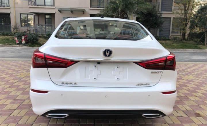 长安 逸动eado 2016款 1.6l gdi 自动劲领型