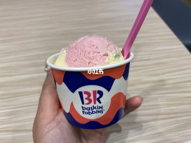 韩国baskin robbins 冰淇淋生日蛋糕_冰淇淋_韩国_蛋糕_生日蛋糕_蜡烛