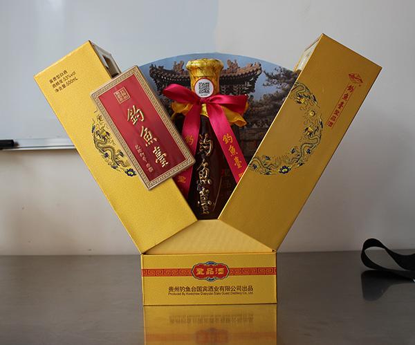 钓鱼台酒圣品酒53度500ml