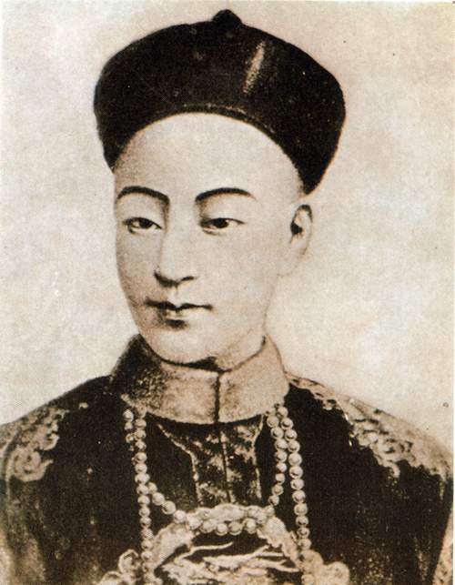  p>爱新觉罗,罗马字转写为aisin gioro(穆麟德式转写),中国 a target=