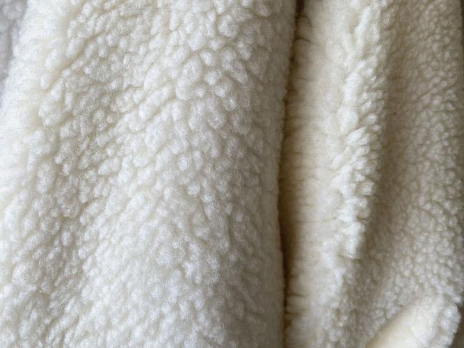 厂价直供羊羔毛面料大颗粒羊羔绒15cm厚羊羔绒
