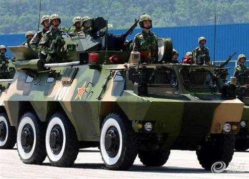 wz-523型 (93式)轮式装甲输送车