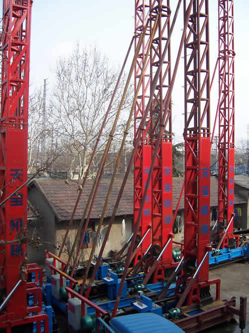 大直径水泥土搅拌桩机,深层搅拌桩机,喷粉喷浆桩机,武汉市天宝工程