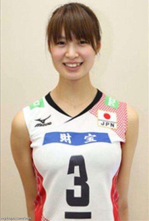 身材不输潘晓婷颜值不低于惠若琪的日排女神木村纱织你还记得吗