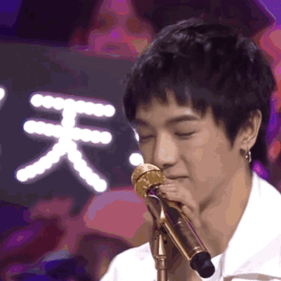 华晨宇表情包