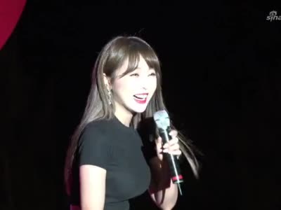 洪真英是可爱的萌宝,总是能带来惊喜,这就是为啥那么多人喜欢她