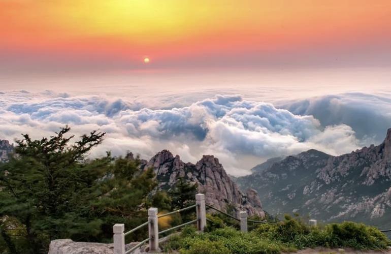 一个可以看云海的地方青岛崂山