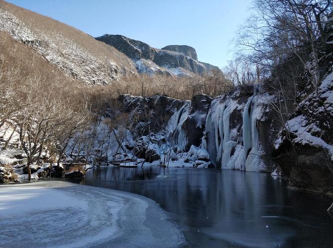 大雪过后的长白山