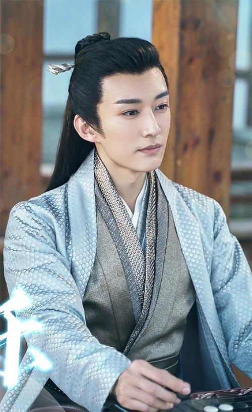 热播古装剧10位高颜值古装美男刘学义清落帅炸