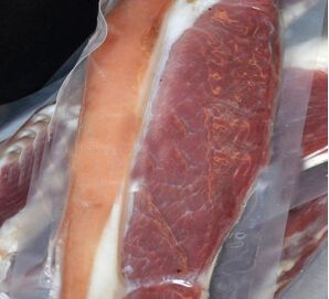供应云南特产腊肉农家风干肉腌腊制品猪肉