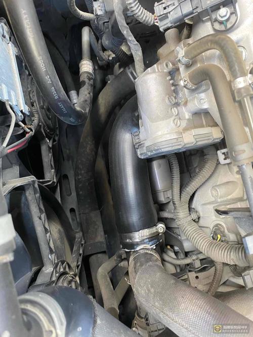 用车交流哈佛h6pcv阀己更换