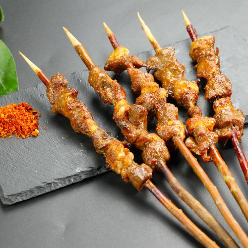 新疆红柳枝纯羊肉串新鲜烧烤串串食材20串内蒙古羔羊肉半成品食材