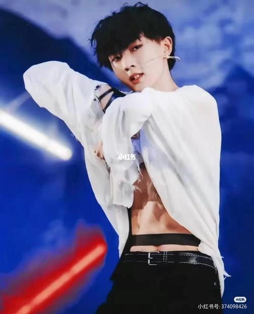 腹肌_时代少年团_娱乐_明星娱乐资讯