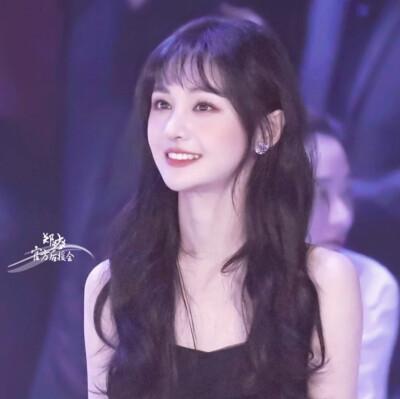 推荐郑爽的头像呀