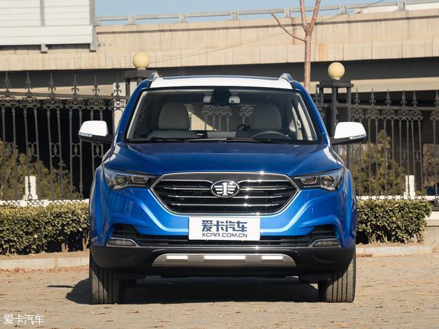 3月9日,一汽奔腾x40车型正式上市,根据配置