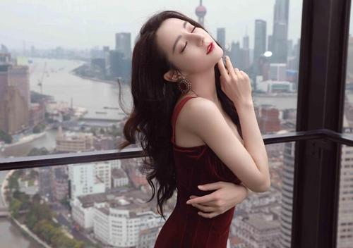 421页迪丽热巴事件内容是什么 天涯八卦被扒金主是谁