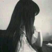 动漫女生黑白伤感头像背影头像