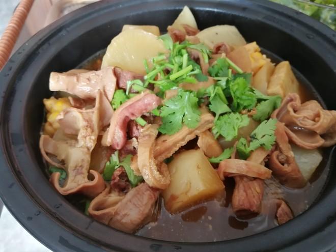 萝卜炖牛杂