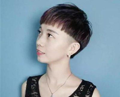 瓜子脸女生剃鬓角锅盖头短发发型