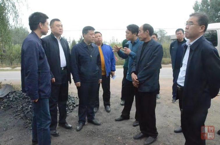 10月23日上午,政府县长祁富强先后到十里铺镇,广平镇,胜营镇就洁净