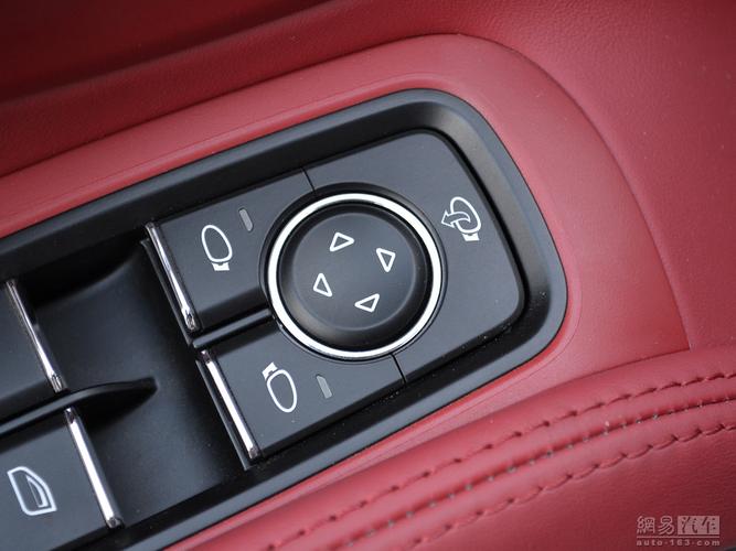 保时捷911 2012款 carrera 4s--车外后视镜控制 / 150