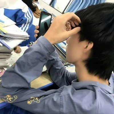 男生头像特好看的男生头像图片多少年都是一样的帅第213期