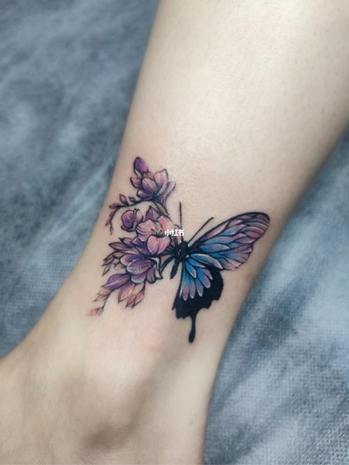 脚踝小蝴蝶_纹身_泰塔凸纹身馆攻略_水彩画_蝴蝶纹身