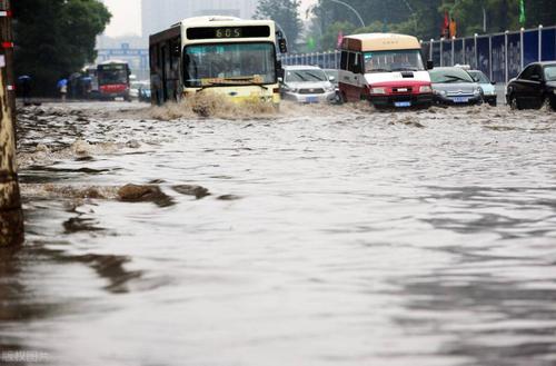 强降雨大风冰雹极端天气频繁今年是气象灾害年吗