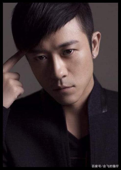 娱乐圈里痞帅的男星,陈冠希上榜,而他堪称痞帅界的鼻祖