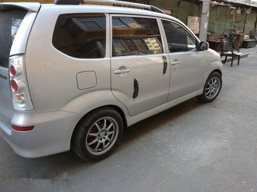 谁说面包车不值得改装,车主爆改森雅m80让思域见了都害怕