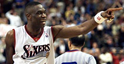 迪肯贝.穆托姆博