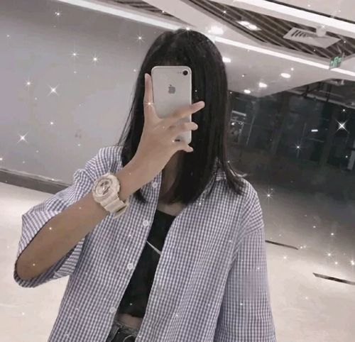 不露脸手机挡脸女生头像/一定要站在你所热爱的世界里