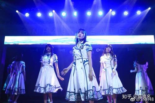 迄今为止,你最喜欢的三套snh48 服装部的公演服装是什么?