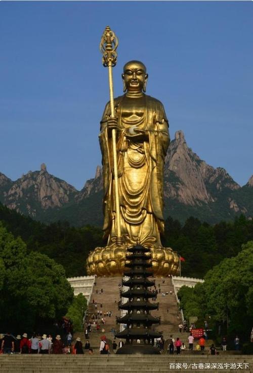 99米地藏菩萨圣像巨大庄严神圣