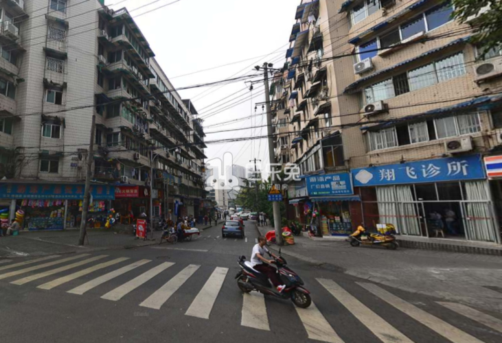 成都成华_猛追小区_1室0厅0卫_合租朝南_猛追湾街60号