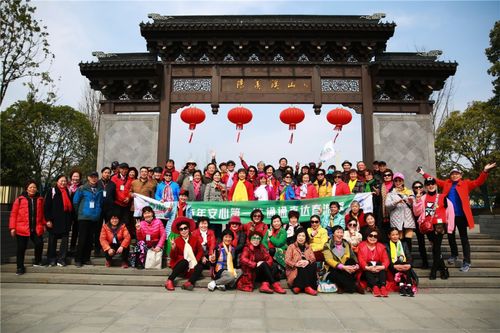 龙城妹子春游宜兴:阳羡溪山风景区