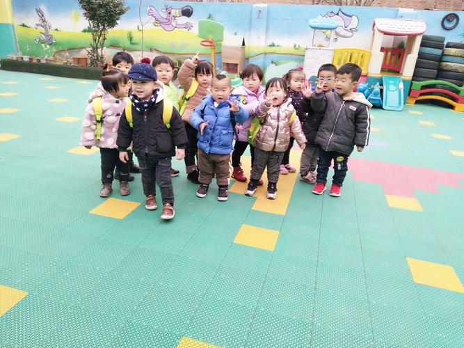 未来星幼儿园小二班宝贝〔快乐时光〕快乐小小班,丰富的幼儿园时光.
