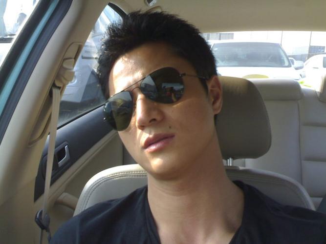  p>林江国,1977年12月23日出生于浙江省台州市仙居县,内地影视演员