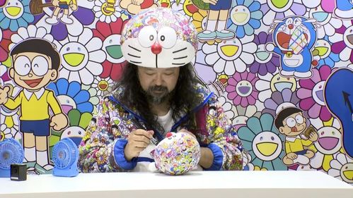 想带她去上海看村上隆!