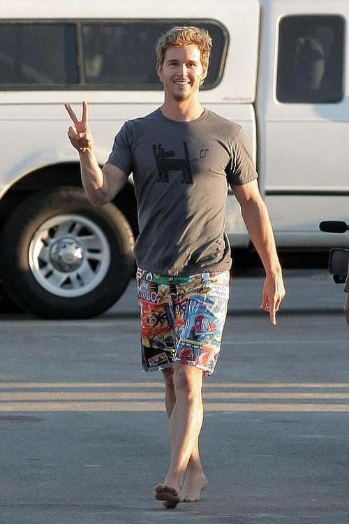 瑞恩·柯万腾 ryan kwanten的图片