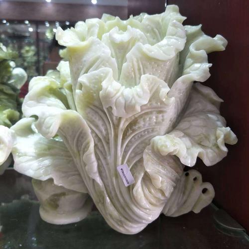 新款玉白菜家居摆件玉石工艺品岫玉雕刻白菜客厅酒柜玉石摆件饰品