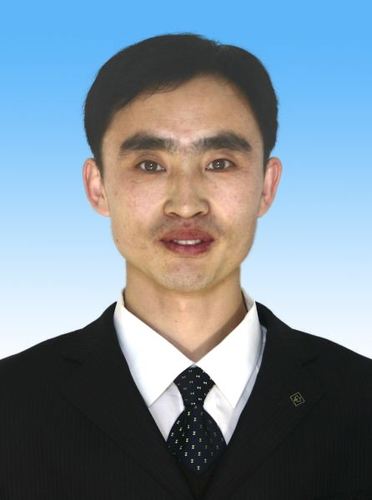 张立臣