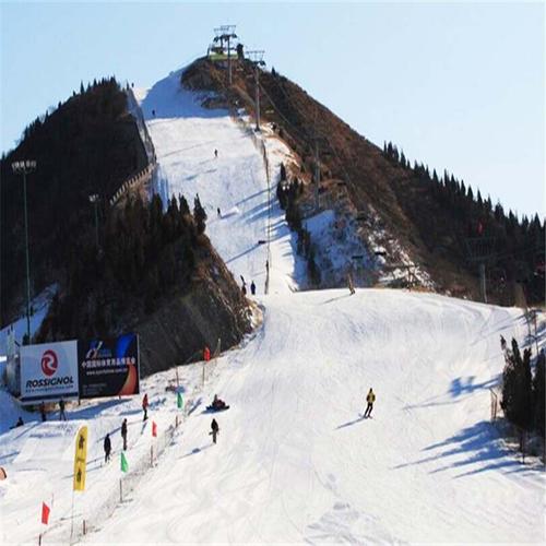 莲花山滑雪场滑雪票 莲花山滑雪场全天滑雪票 节假日